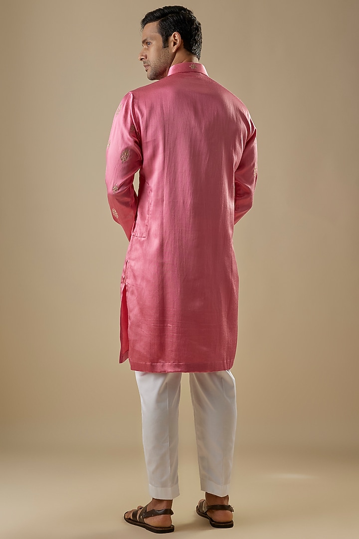 Peach Gajji Kasab Work Kurta Set by AASTHASHAH at Pernia's Pop Up Shop