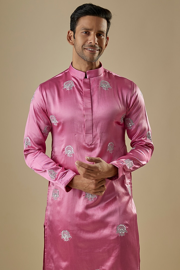 Pink Gajji Kasab Work Kurta Set by AASTHASHAH at Pernia's Pop Up Shop
