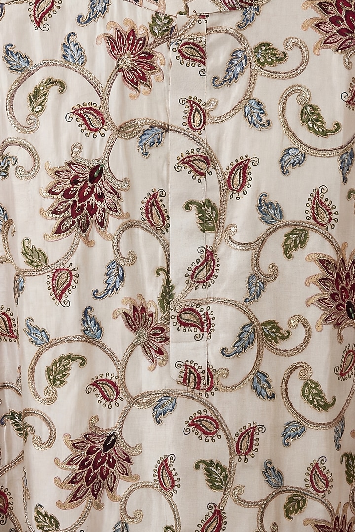 Ivory Georgette Floral Motif Work & Digital Printed Kurta by AASTHASHAH at Pernia's Pop Up Shop