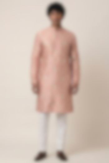 Pink Banarasi Silk Floral & Zari Work Kurta by AASTHASHAH at Pernia's Pop Up Shop