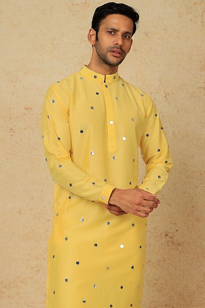 Yellow Embroidered Kurta Set by AASTHASHAH at Pernia's Pop Up Shop