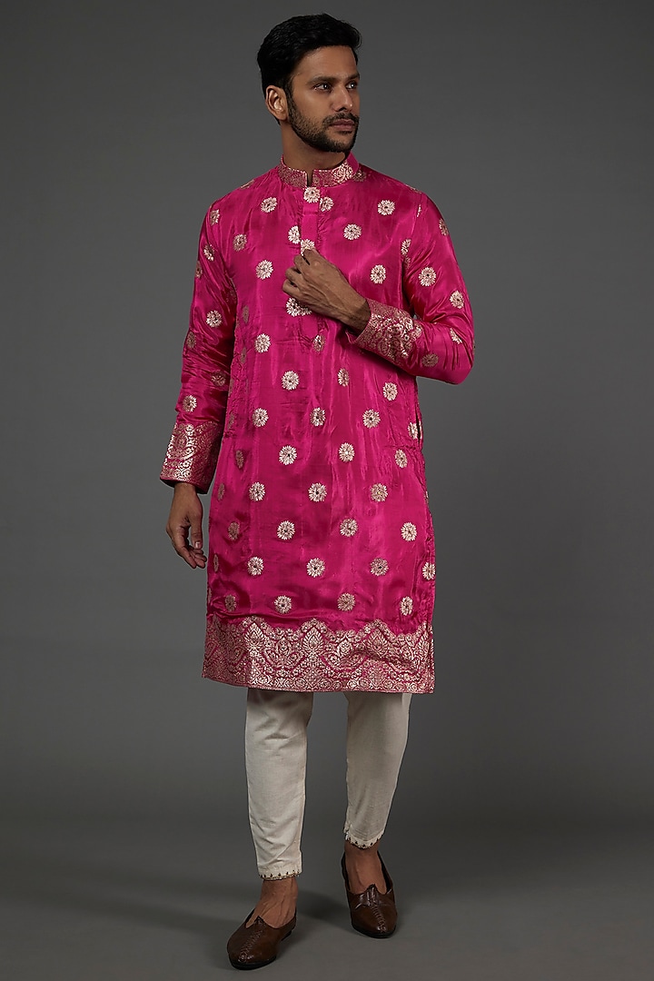 Fuschia Banarasi Kurta Set by AASTHASHAH