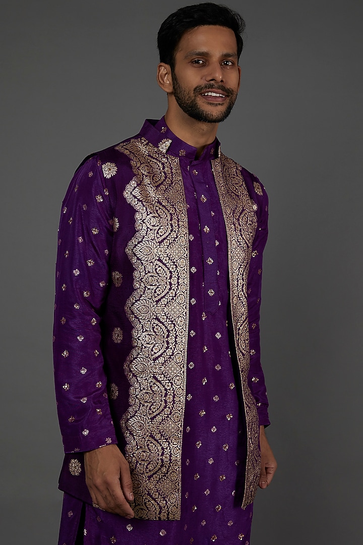 Grapevine Purple Banarasi Indo-Western Set by AASTHASHAH at Pernia's Pop Up Shop