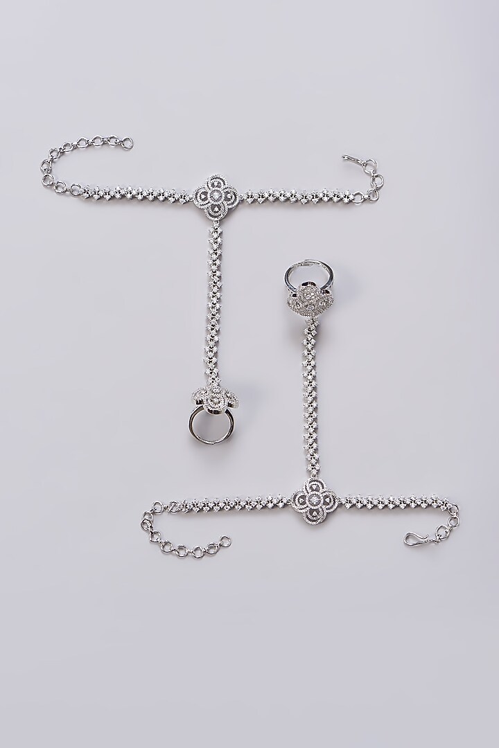 White Finish Zircon Hathphools (Set Of 2) by Aster at Pernia's Pop Up Shop