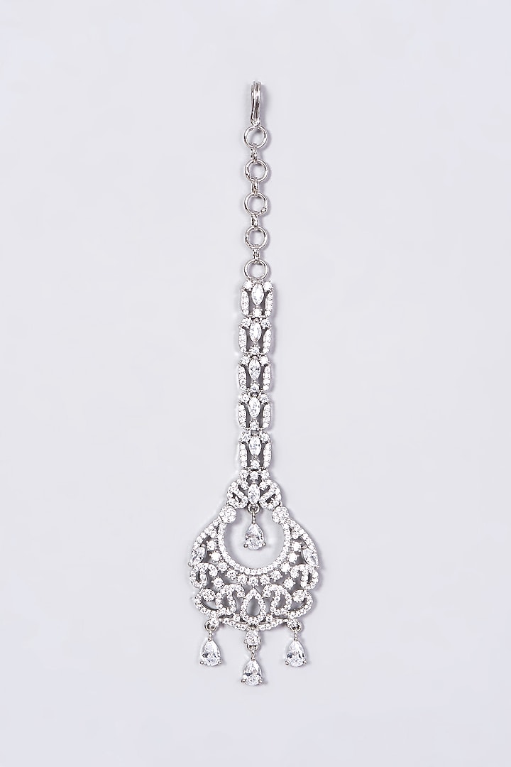 White Finish Maang Tikka With Diamonds by Aster at Pernia's Pop Up Shop