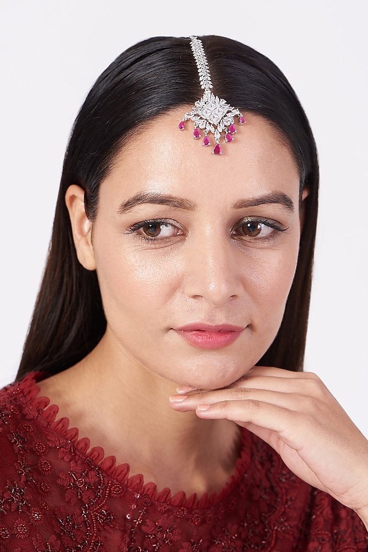 White Finish Maang Tikka With Pink Synthetic Stones by Aster at Pernia's Pop Up Shop
