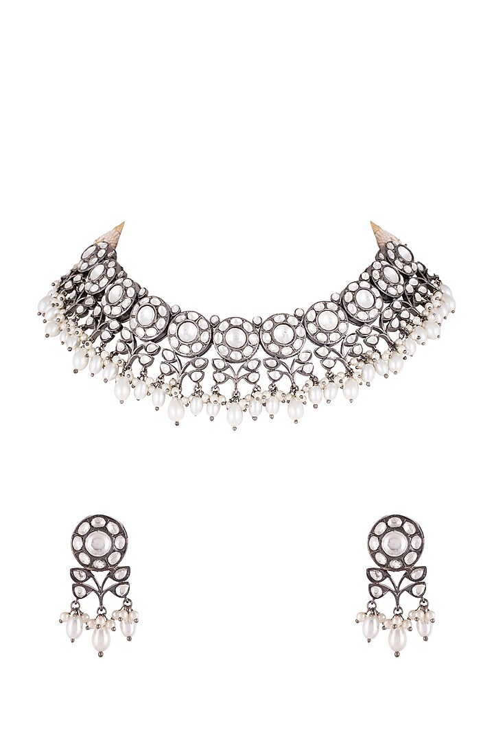 Black Rhodium Finish Kundan Necklace Set by Aster at Pernia's Pop Up Shop
