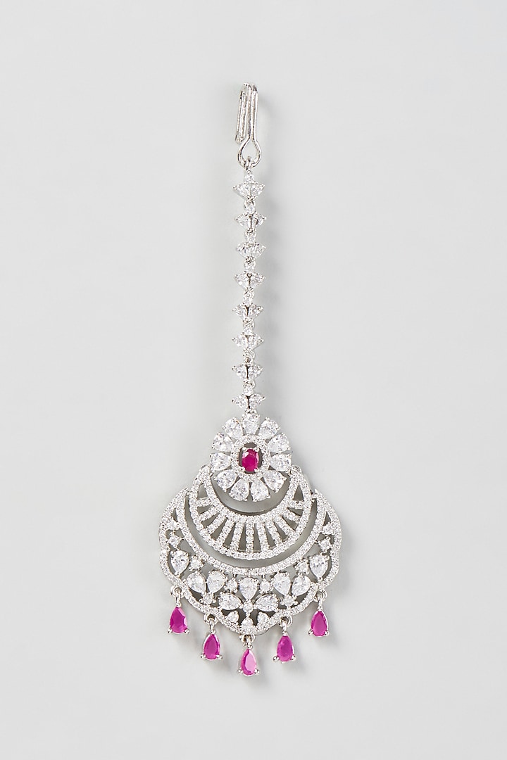 White Finish Zircon & Ruby Stone Maang Tikka by Aster at Pernia's Pop Up Shop