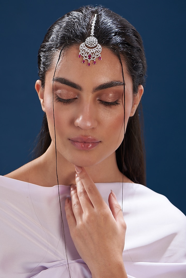White Finish Zircon & Red Stone Maang Tikka by Aster at Pernia's Pop Up Shop