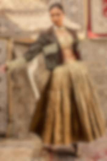 Gold Silk Jacquard Crushed Skirt Set by Ashna Vaswani at Pernia's Pop Up Shop