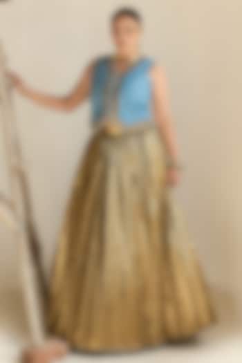 Gold Silk Jacquard Crushed Gathered Lehenga Set by Ashna Vaswani at Pernia's Pop Up Shop