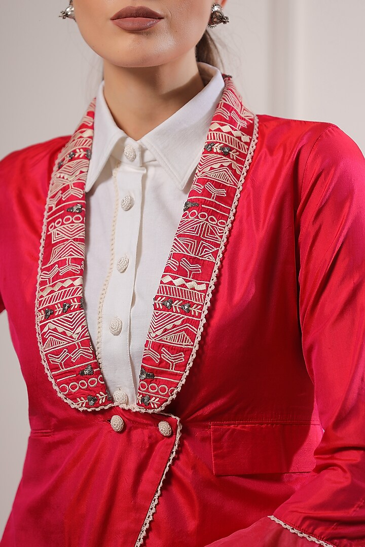 Pink Pure Silk Embroidered Blazer Set by Ashna Vaswani at Pernia's Pop Up Shop