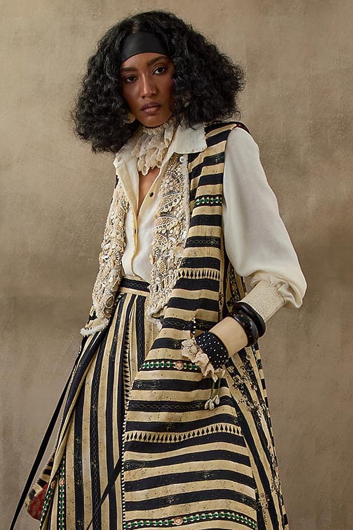 Black & White Mushroom Twill Embroidered Sleeveless Jacket by ASEEM KAPOOR at Pernia's Pop Up Shop