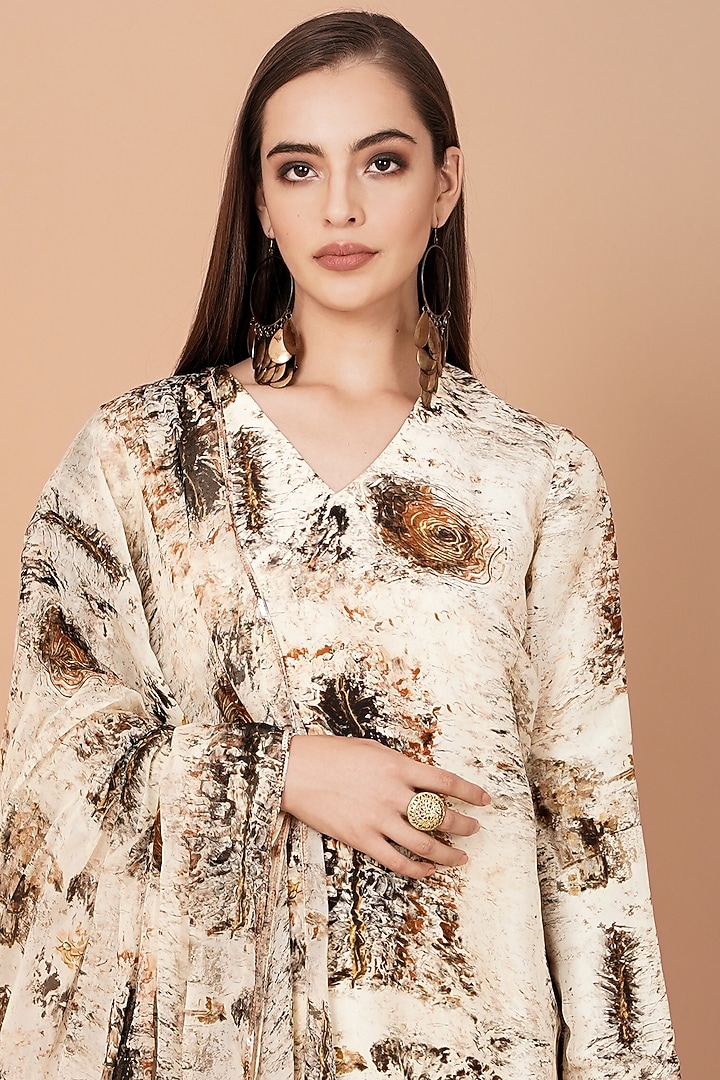 Beige & Brown Printed Kurta Set by Breathe By Aakanksha Singh at Pernia's Pop Up Shop