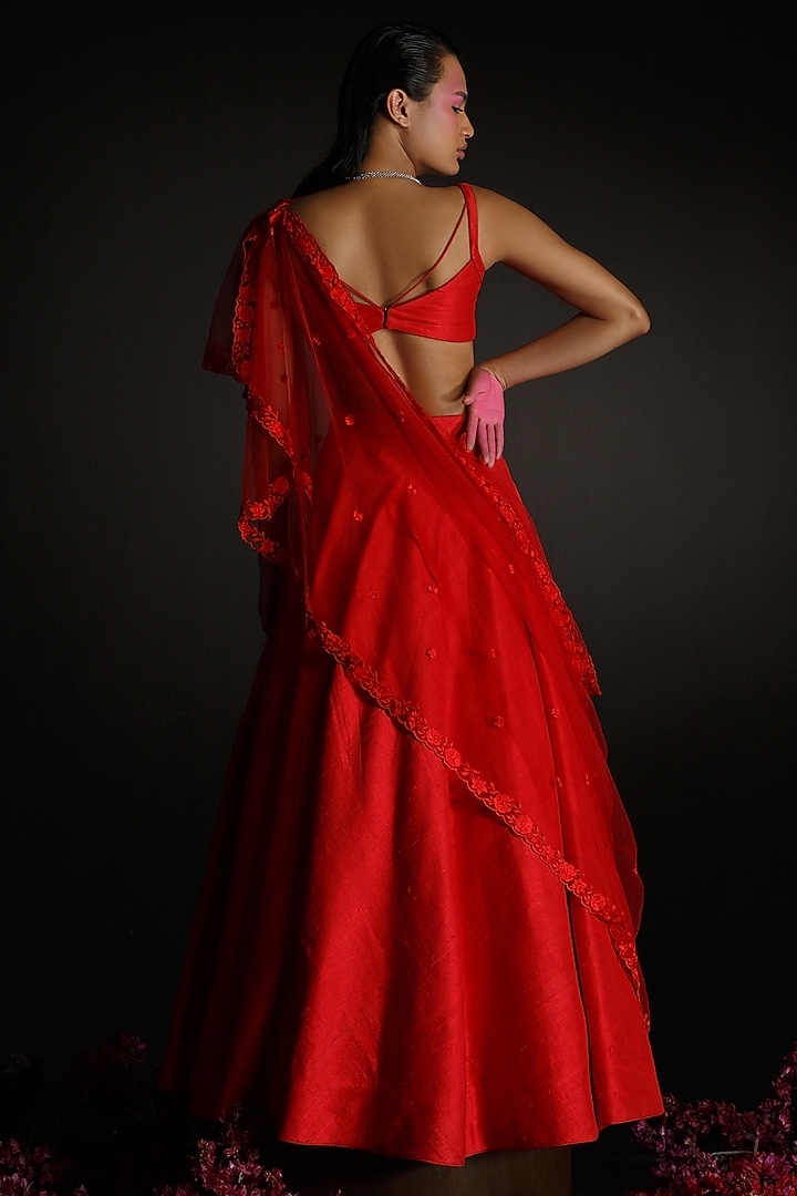 Red Raw Silk Wedding Lehenga Set by Ahanthem by Reena at Pernia's Pop Up Shop