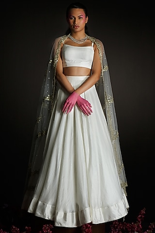 Ivory Silk Lehenga Set by Ahanthem by Reena