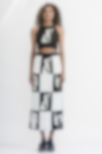 Black & White Linen Gauze Printed Crop Top by AT 44 | All Things Black & White