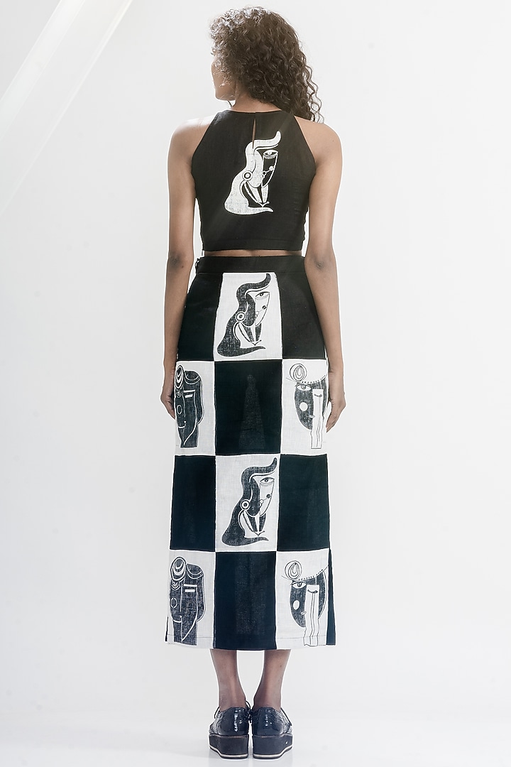 Black & White Linen Gauze Printed Crop Top by ATBW | All Things Black & White at Pernia's Pop Up Shop