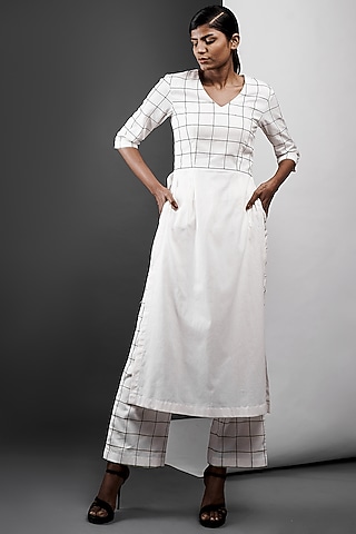 White Cotton Printed Pants by ATBW | All Things Black & White