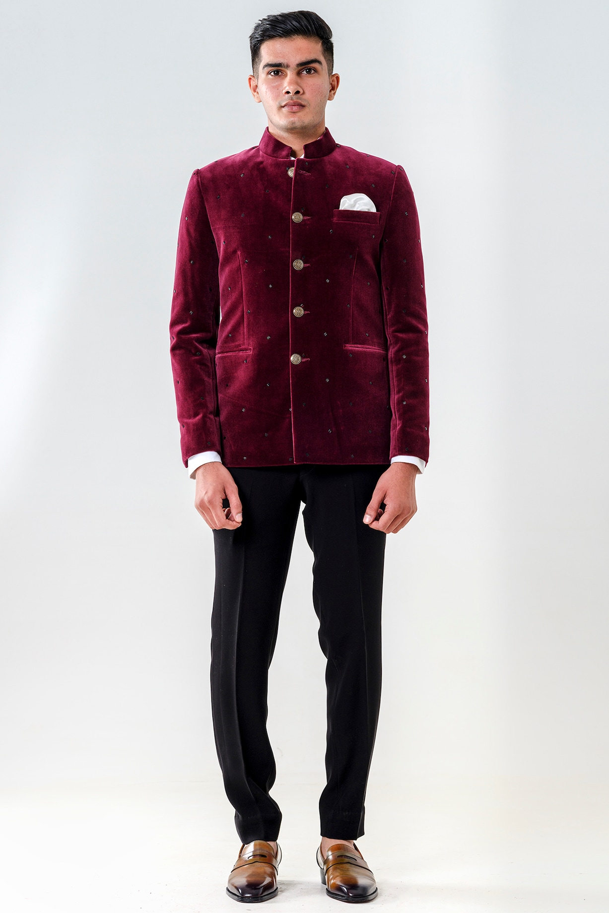 Maroon velvet hot sale jodhpuri suit