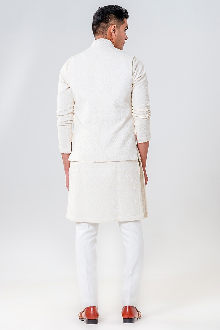 Ivory Lucknowi Bundi Jacket Set by Amrit Dawani at Pernia's Pop Up Shop