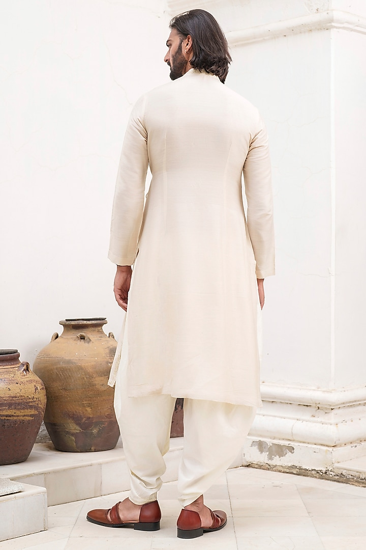 Beige Chanderi Embroidered Angrakha Kurta Set by Amrit Dawani at Pernia's Pop Up Shop