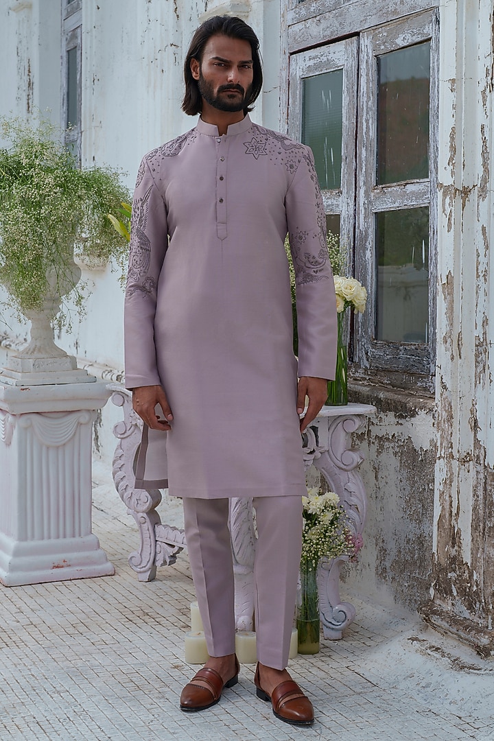 Purple Cotton Blend Embroidered Kurta Set by Amrit Dawani at Pernia's Pop Up Shop
