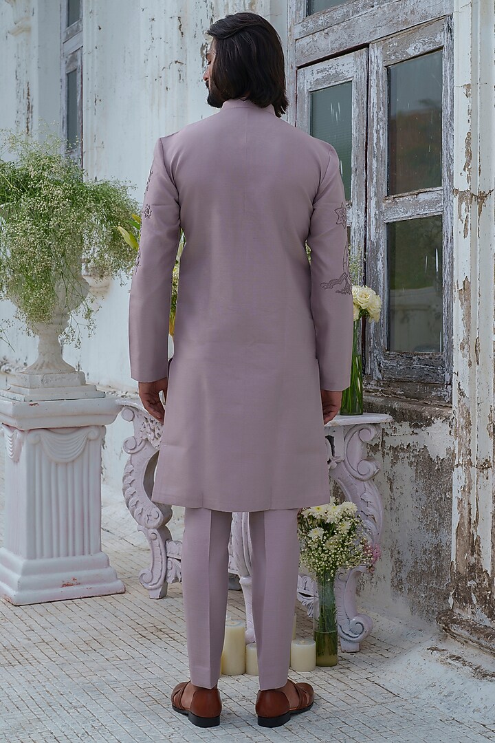 Purple Cotton Blend Embroidered Kurta Set by Amrit Dawani at Pernia's Pop Up Shop