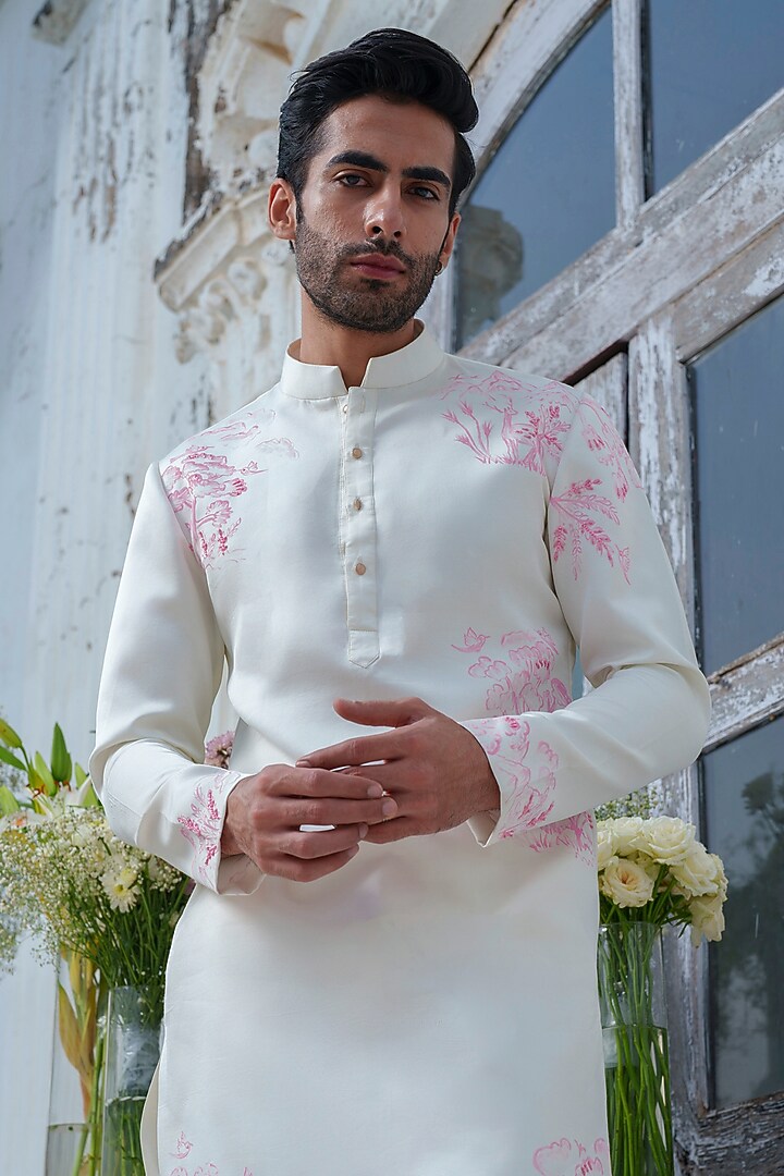 Ivory Modal Silk Hand Painted Kurta Set by Amrit Dawani at Pernia's Pop Up Shop