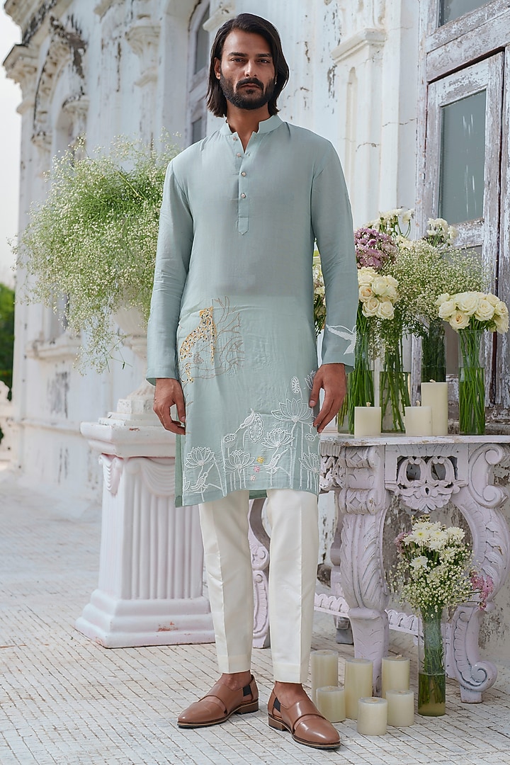 Mint Green Muslin Resham Embroidered Kurta Set by Amrit Dawani at Pernia's Pop Up Shop