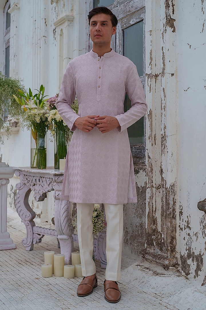 Mauve Chanderi Self Textured Kurta Set by Amrit Dawani