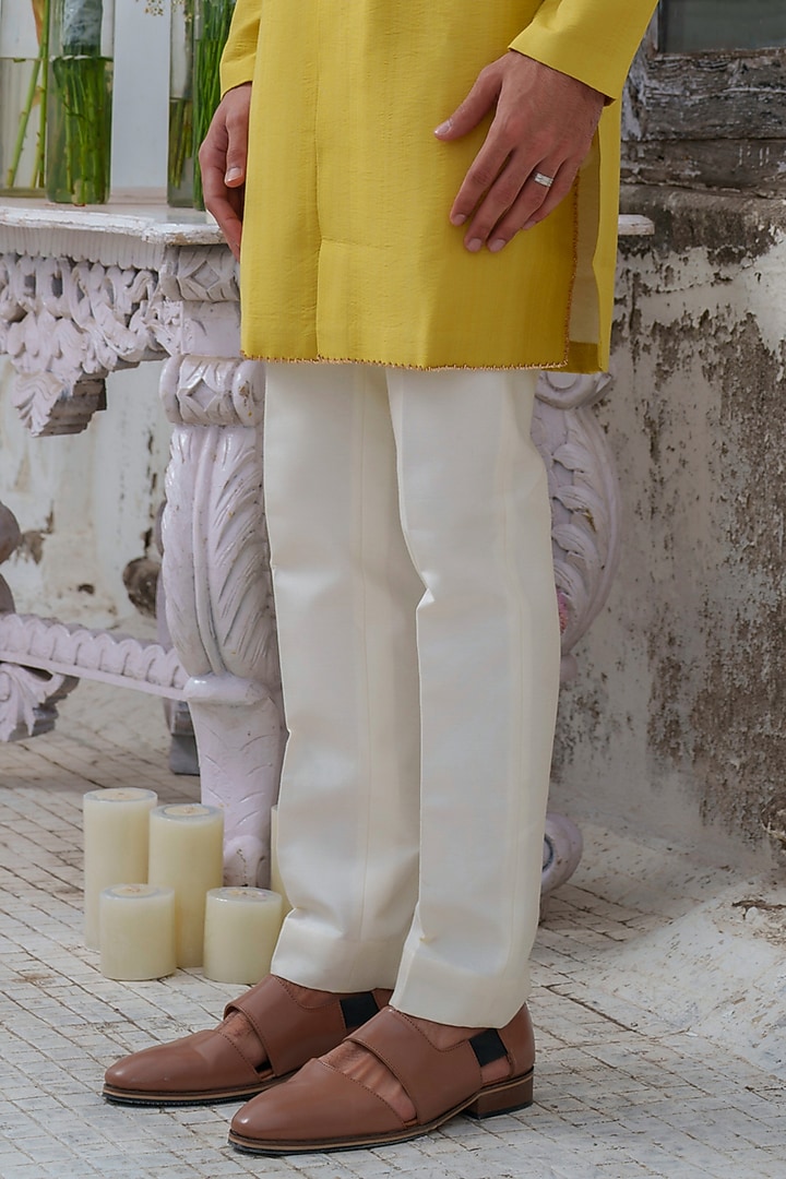 Lime Green Cotton Blend Embroidered Kurta Set by Amrit Dawani at Pernia's Pop Up Shop