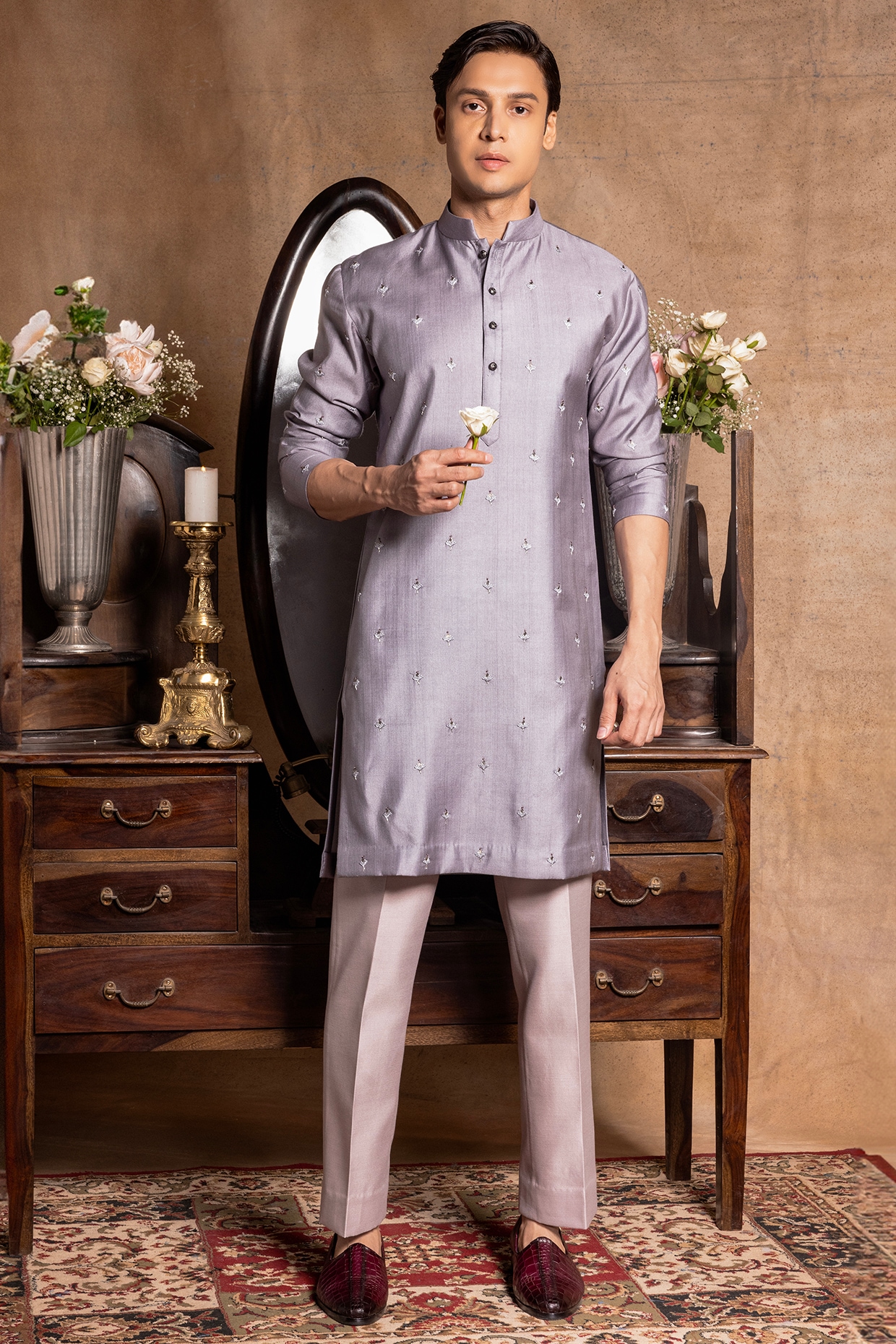 Grey colour discount kurta pajama design