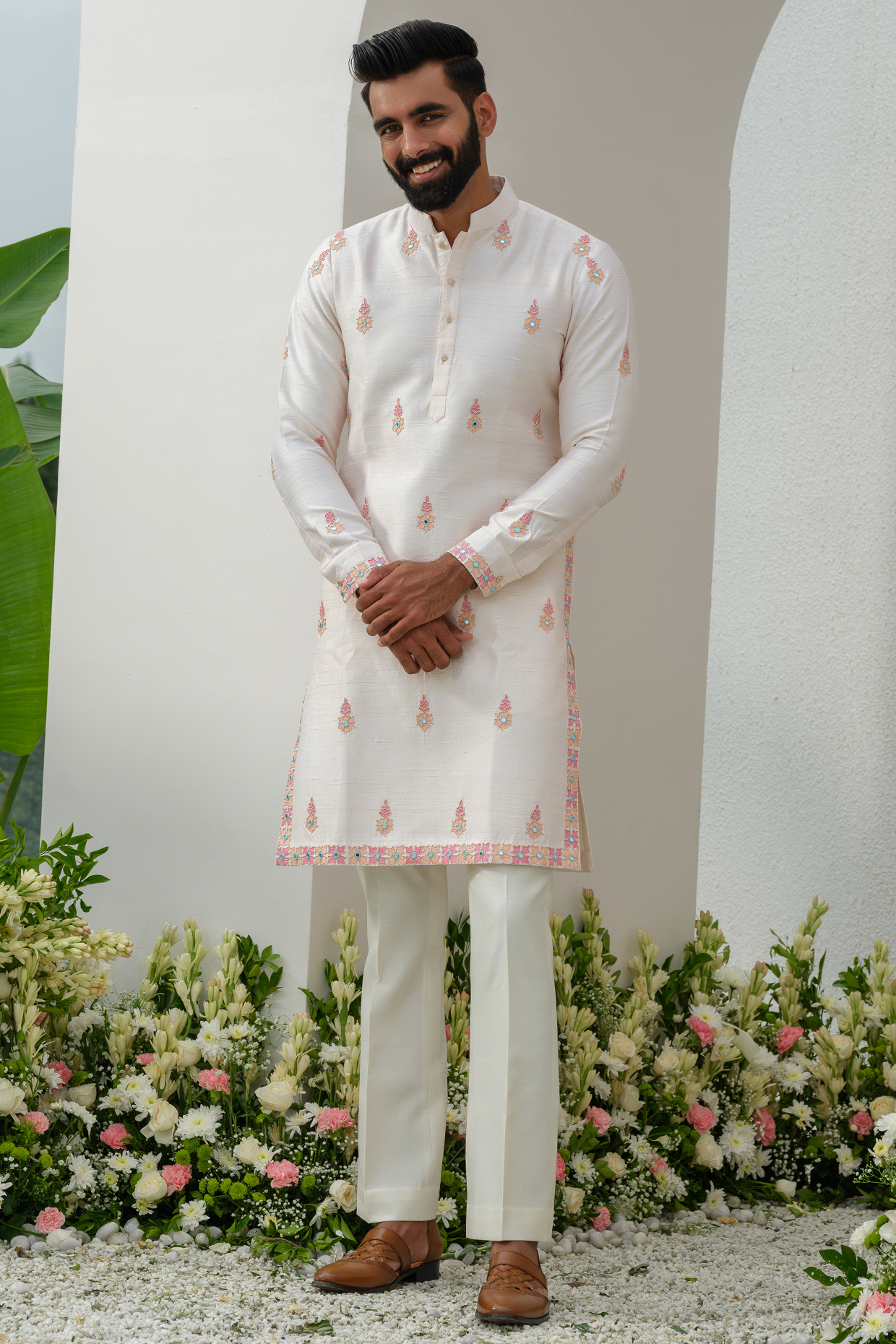 Light Pink Raw Silk Hand Embroidered Kurta Set by Amrit Dawani