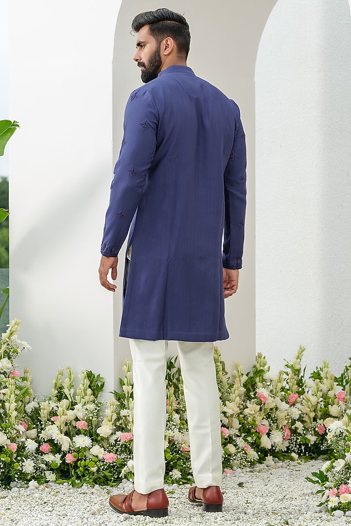 Navy Blue Cotton Silk Embroidered Kurta Set by Amrit Dawani at Pernia's Pop Up Shop