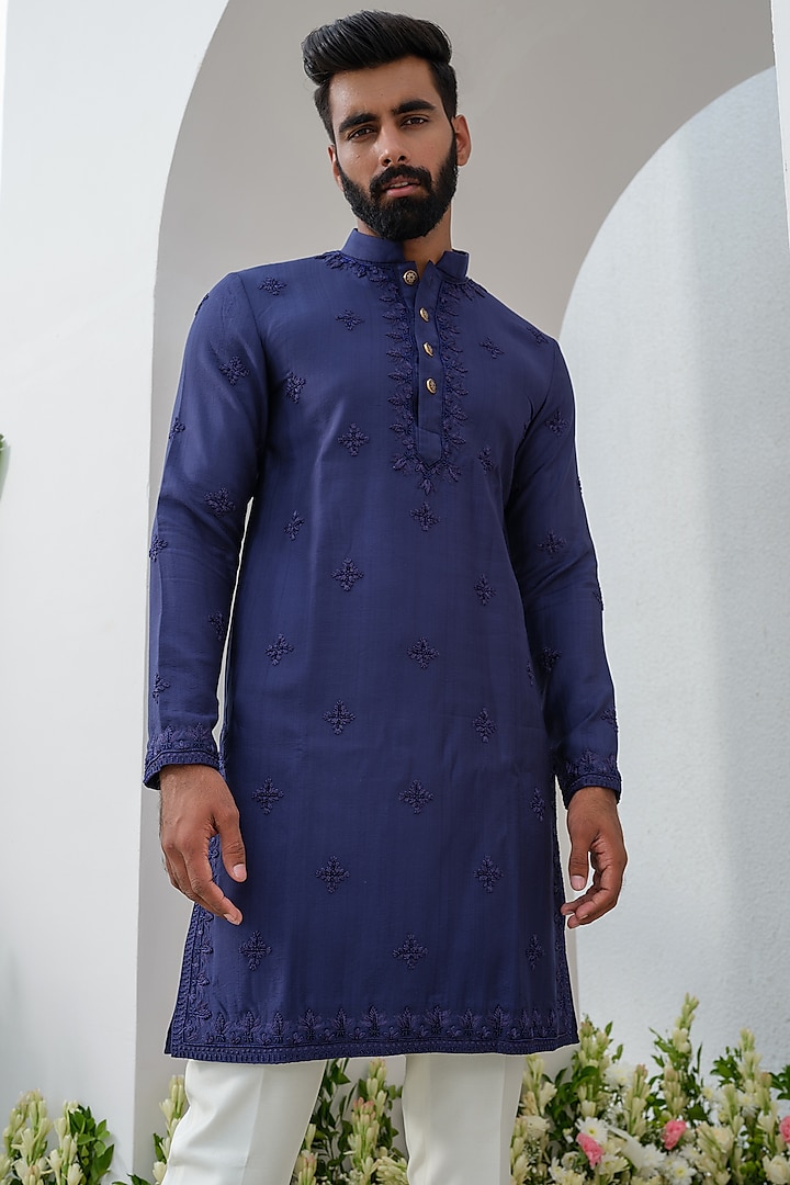Navy Blue Cotton Silk Embroidered Kurta Set by Amrit Dawani at Pernia's Pop Up Shop