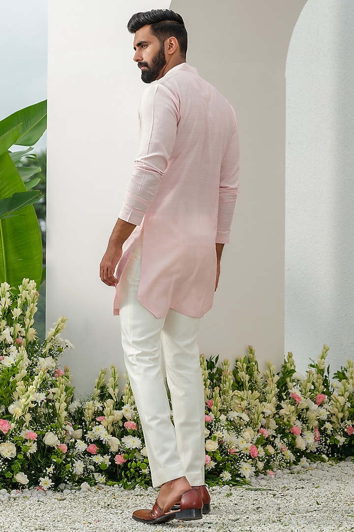 Light Pink Cotton Blend Short Kurta Set by Amrit Dawani at Pernia's Pop Up Shop