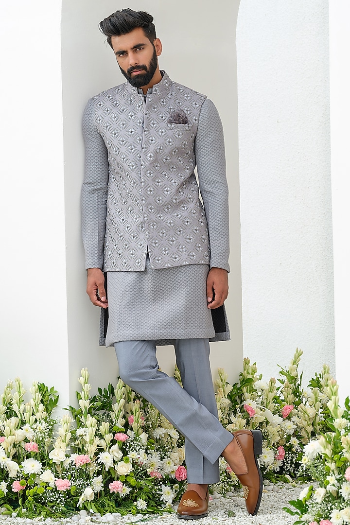 Grey Staple Cotton Hand Embroidered Bundi Jacket Set by Amrit Dawani