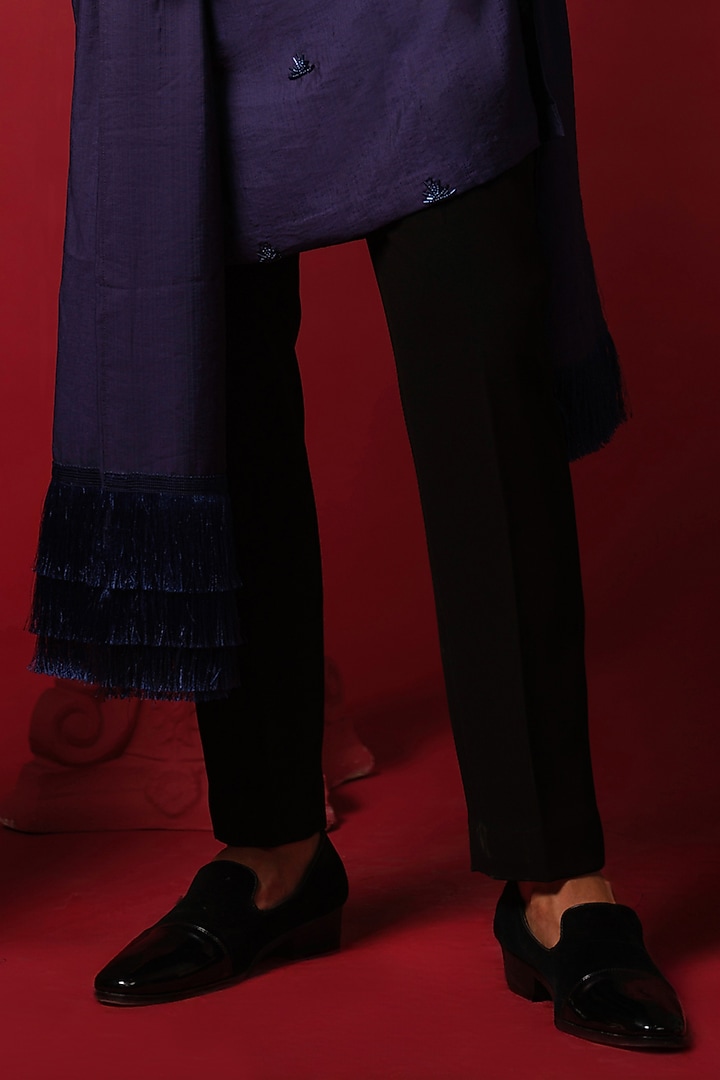 Navy Blue Cotton Blended Embroidered Kurta Set by Amrit Dawani at Pernia's Pop Up Shop