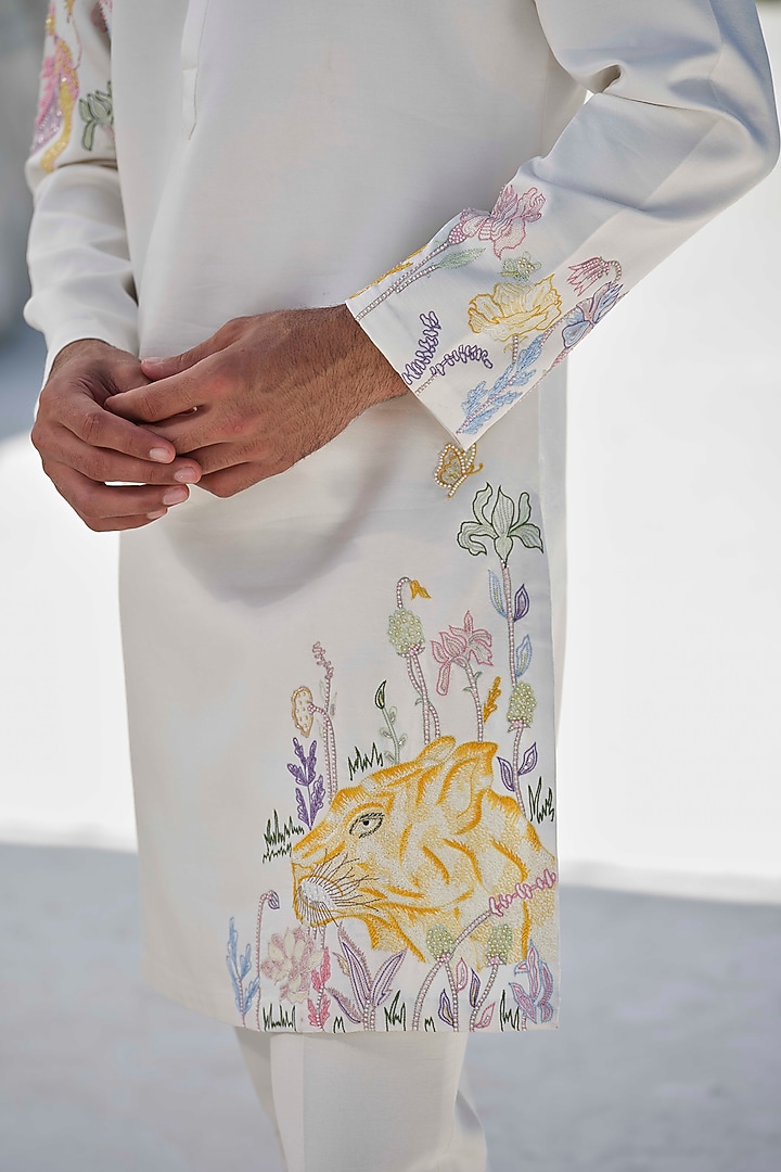 Ivory Modal Silk Hand Embroidered Kurta Set by Amrit Dawani at Pernia's Pop Up Shop