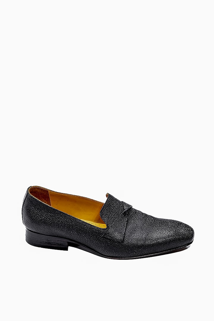 Black Leather Derby Shoes by Amrit Dawani