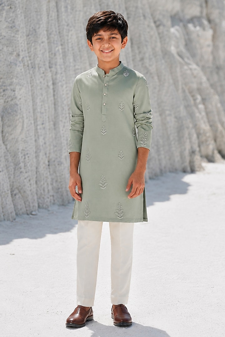 Green Silk Floral Embroidered Kurta Set For Boys by Amrit Dawani Kids at Pernia's Pop Up Shop
