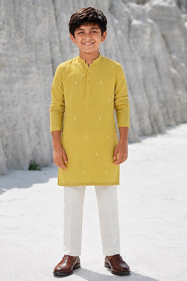 Lime Yellow Cotton Silk Blend Hand Embroidered Kurta Set For Boys by Amrit Dawani Kids at Pernia's Pop Up Shop