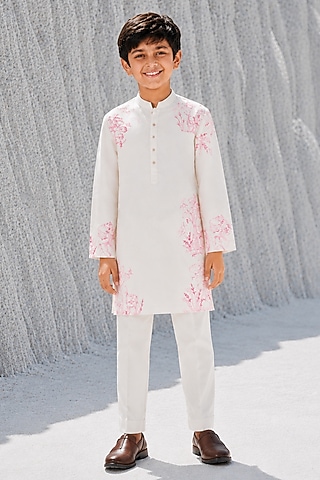 Ivory Modal Silk Hand Painted Kurta Set For Boys by Amrit Dawani Kids