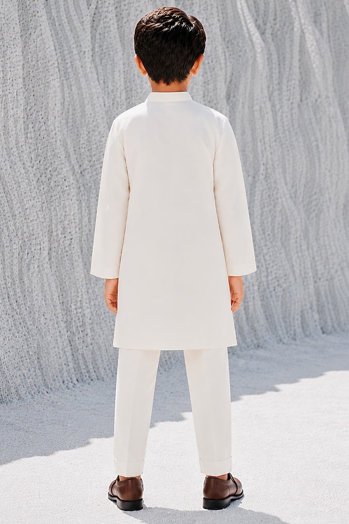 Ivory Modal Silk Hand Painted Kurta Set For Boys by Amrit Dawani Kids at Pernia's Pop Up Shop