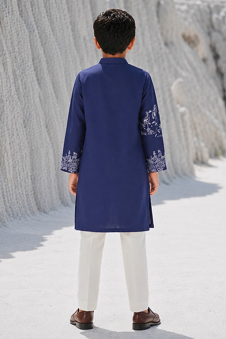 Navy Blue Cotton Silk Blend Thread Work Kurta Set For Boys by Amrit Dawani Kids at Pernia's Pop Up Shop