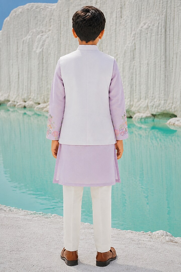 Lilac Modal Silk Floral Embroidered Bundi Jacket Set For Boys by Amrit Dawani Kids at Pernia's Pop Up Shop