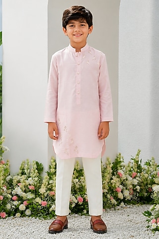 Pink Cotton Silk Blend Short Kurta Set For Boys by Amrit Dawani Kids