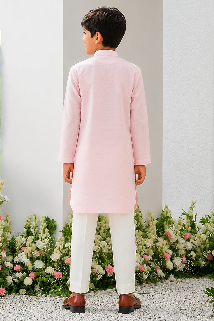 Pink Cotton Silk Blend Short Kurta Set For Boys by Amrit Dawani Kids at Pernia's Pop Up Shop