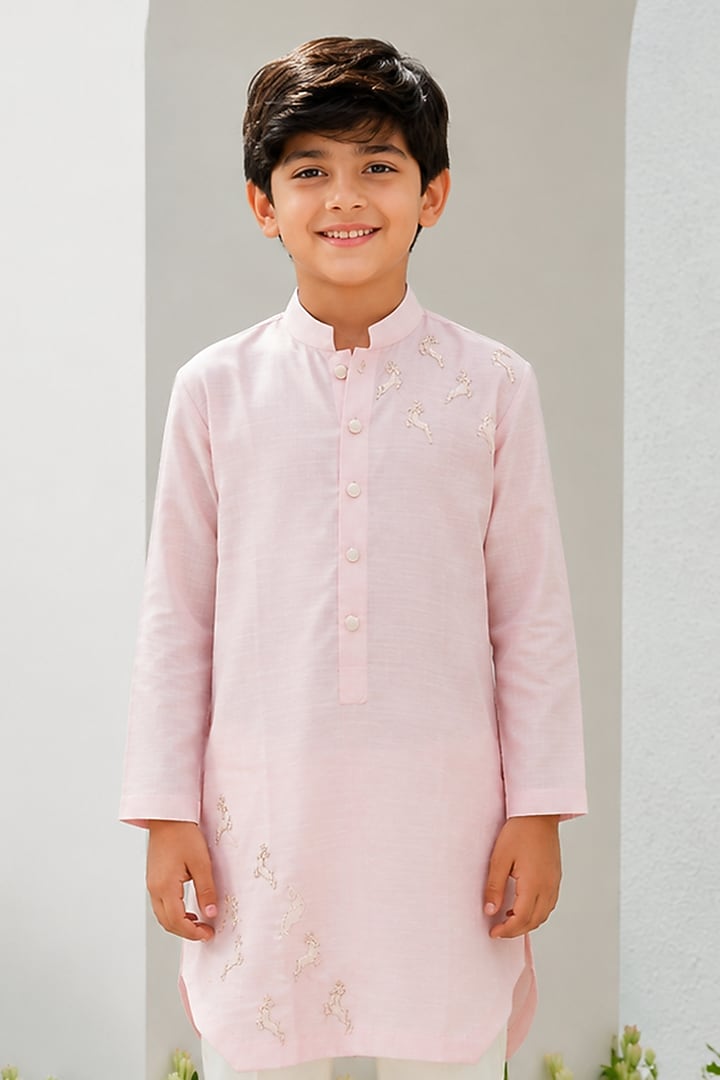 Pink Cotton Silk Blend Short Kurta Set For Boys by Amrit Dawani Kids at Pernia's Pop Up Shop